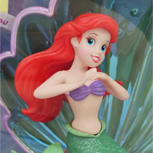 Disney Princess Ariel Pearl Anniversary Jewelry Box - Picture 14 of 14